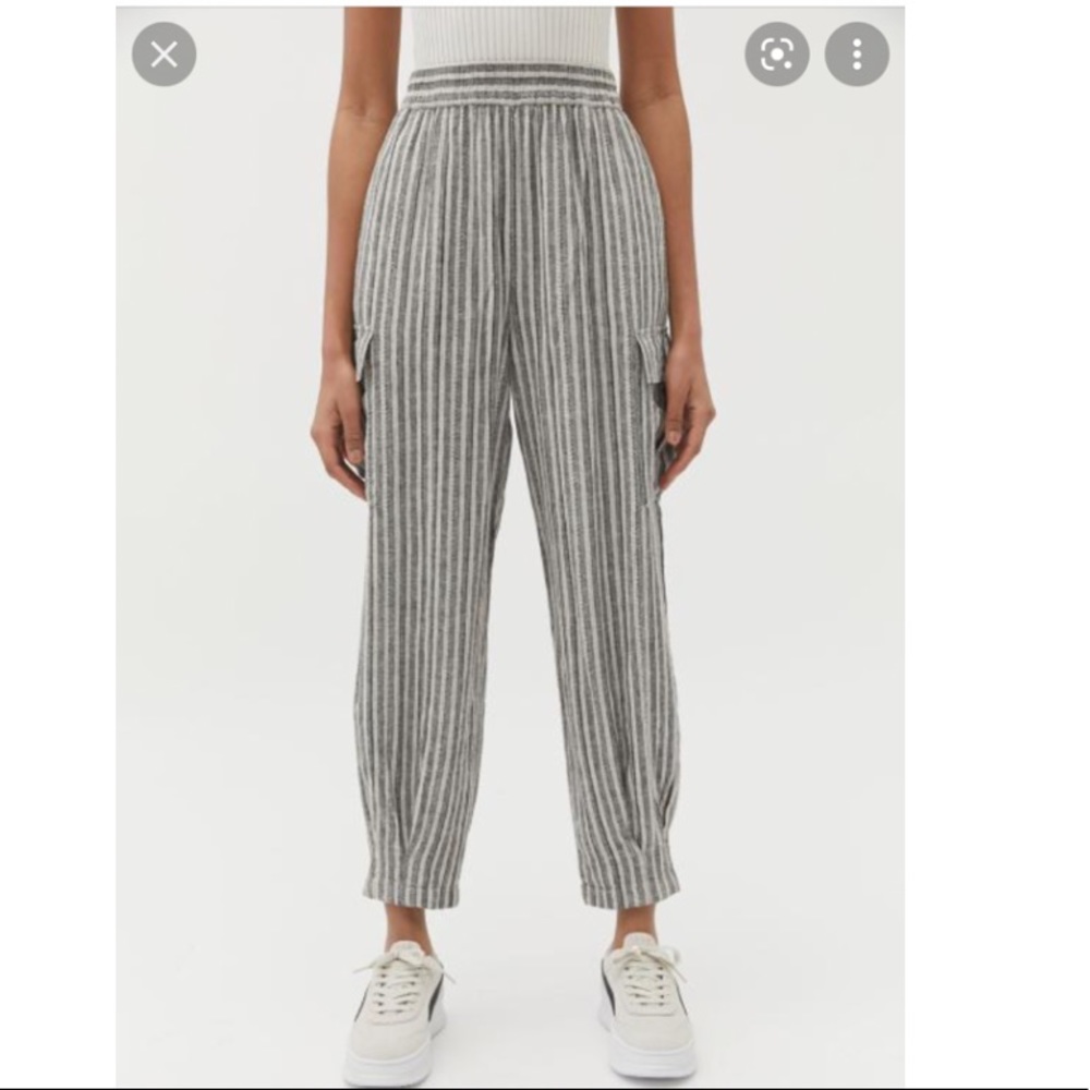 NWT(kind of) owen cargo pull on pants from BDG